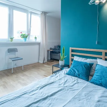 アパート In The Center Of